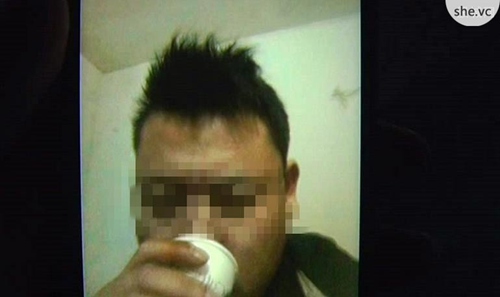 英老人活埋自己棺材里直播“死亡” 细数全球花样百出的直播