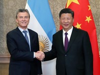 习近平会见阿根廷总统马克里