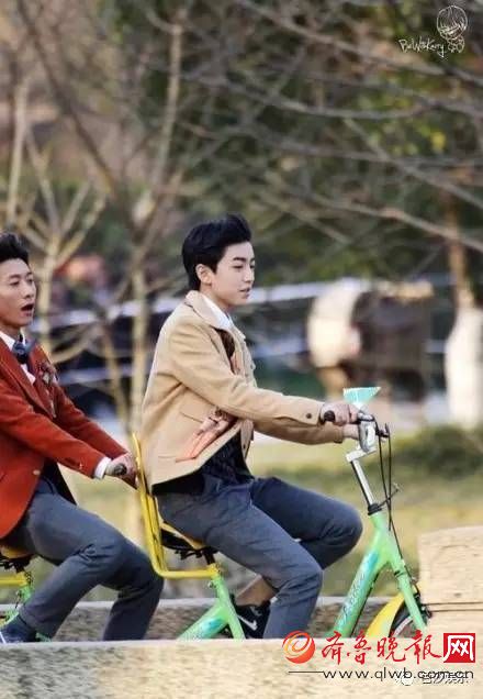 高能少年团什么时候播？景甜背王俊凯、张一山抠脚、王大陆遛牛，这综艺还没播就赢了！(图)
