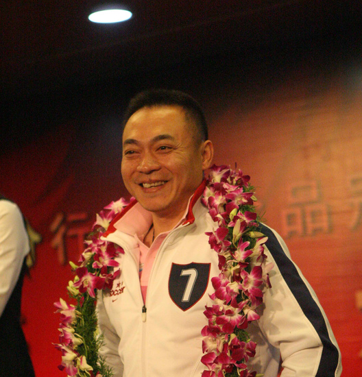 体操一哥如今都成"霸道总裁" 1人身价超百亿