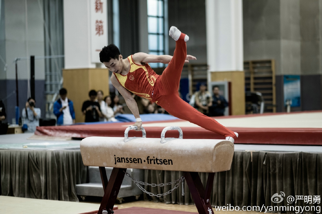 体操一哥如今都成"霸道总裁" 1人身价超百亿