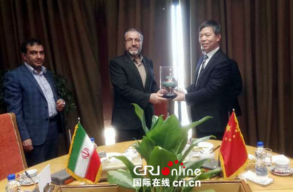 图片默认标题