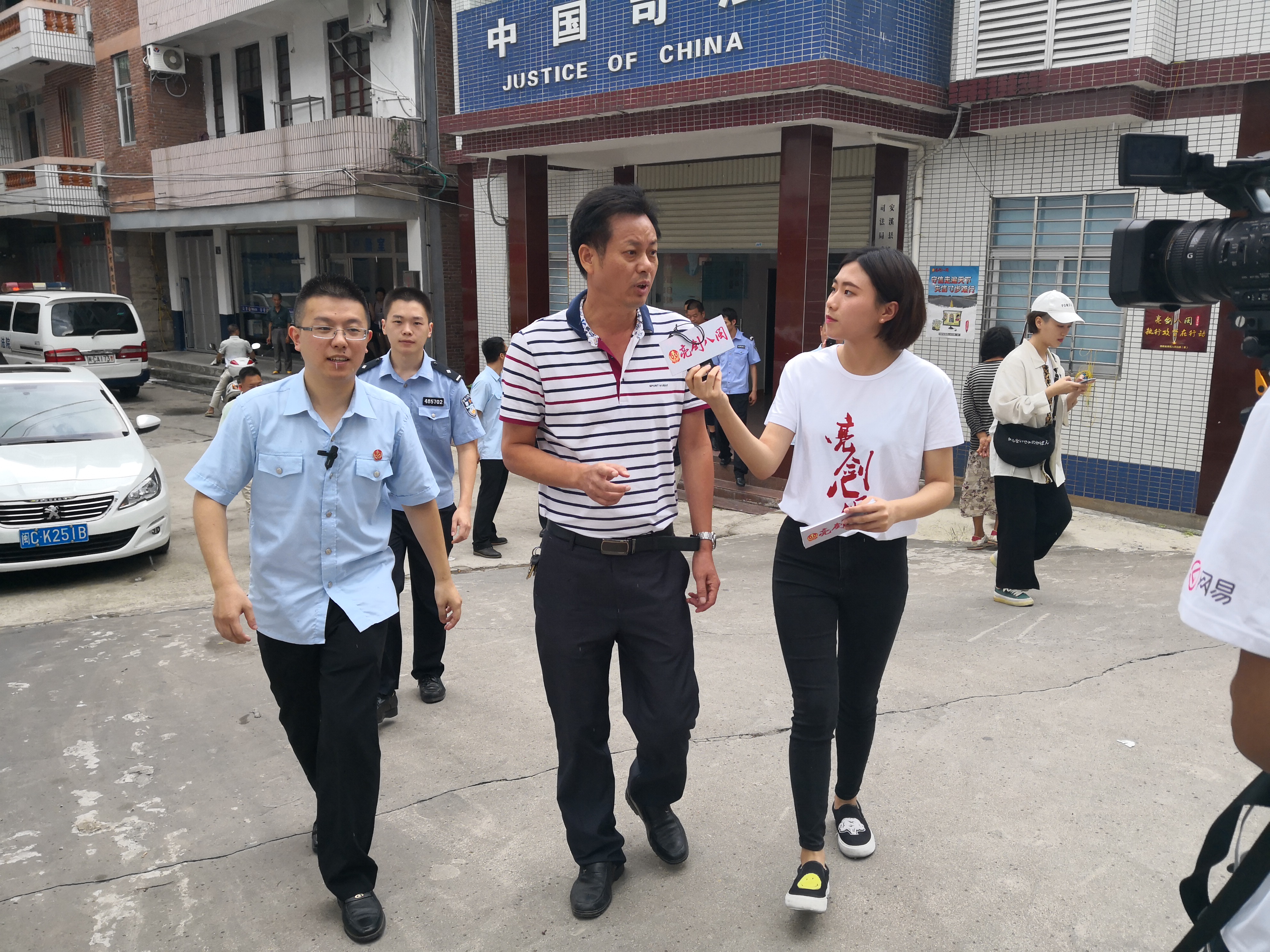 魁斗镇司法所所长介绍“帮教小组”组成及工作情况。_fororder_微信图片_20180814103143
