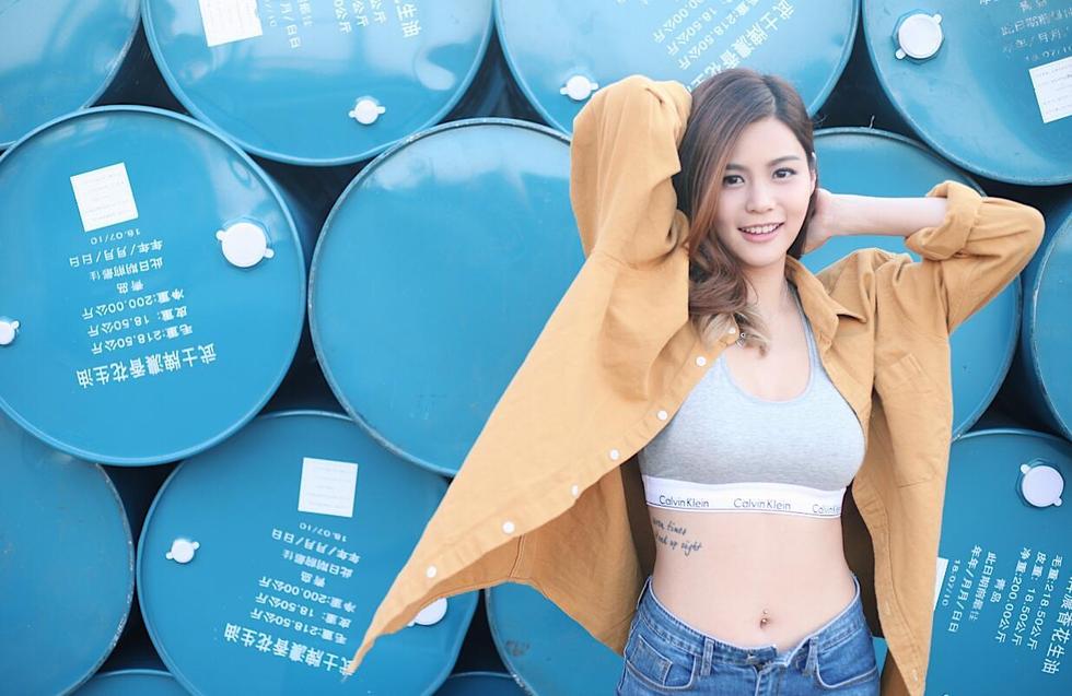 篮坛陈妍希又晒写真美照 模样清纯惹人爱(图)