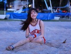 穿球衣的少女！“星女郎”林允沙滩清纯迷人