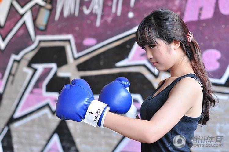 组图：实拍日本颜值派女拳手 看似柔弱实则能干