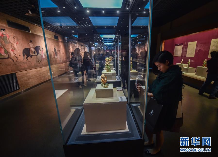 杭州西湖博物馆举办“唐三彩”精华展