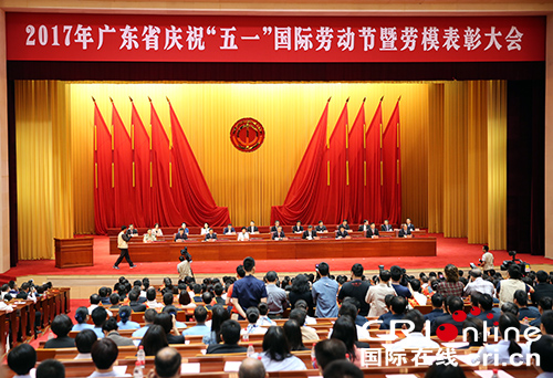 图片默认标题