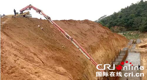 图片默认标题