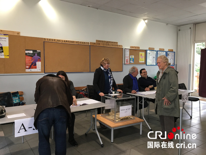 图片默认标题