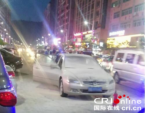 图片默认标题