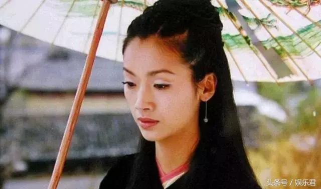 各版小龙女现状，两位姑姑嫁了过儿，李若彤至今单身