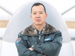 空军某试验训练基地无人机飞行员李浩：情系蓝天 矢志强军