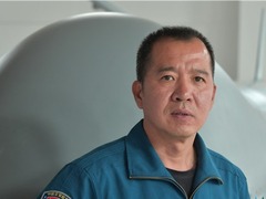 评论：改革强军呼唤更多的“李浩”