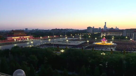 今天清晨，中国最“燃”的地方是这里！
