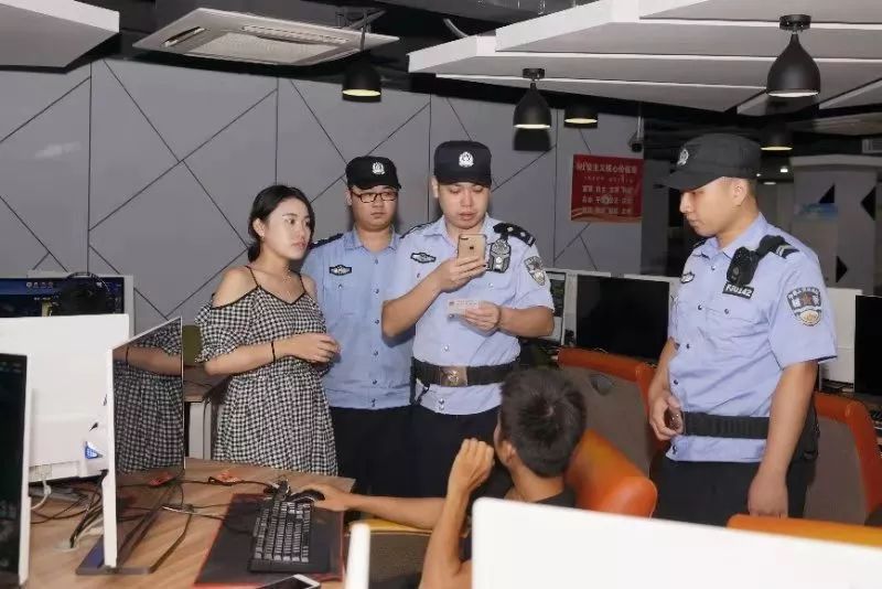我的国庆节|官渡派出所：全员上岗“不打烊” 24小时围着群众转