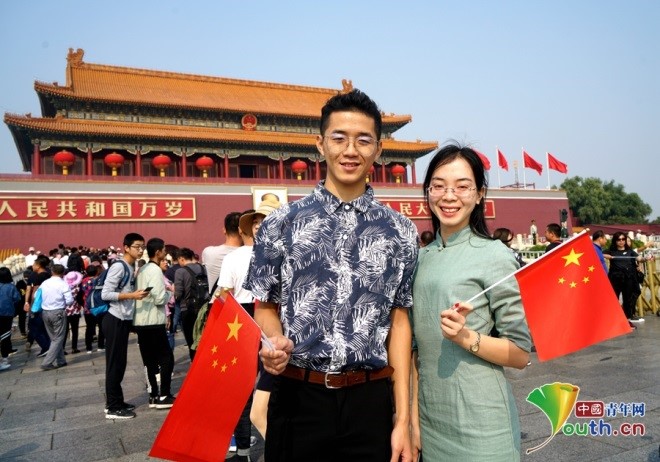 有爱有国有家！2018国庆，去天安门拍“全家福”