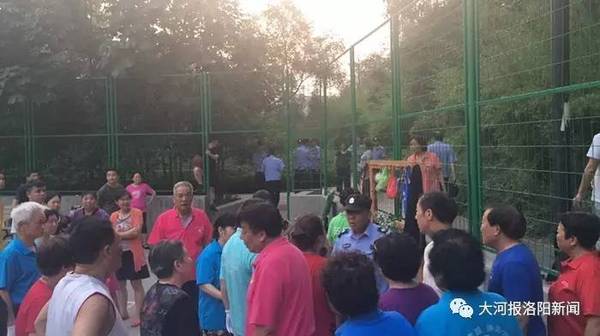 图片默认标题