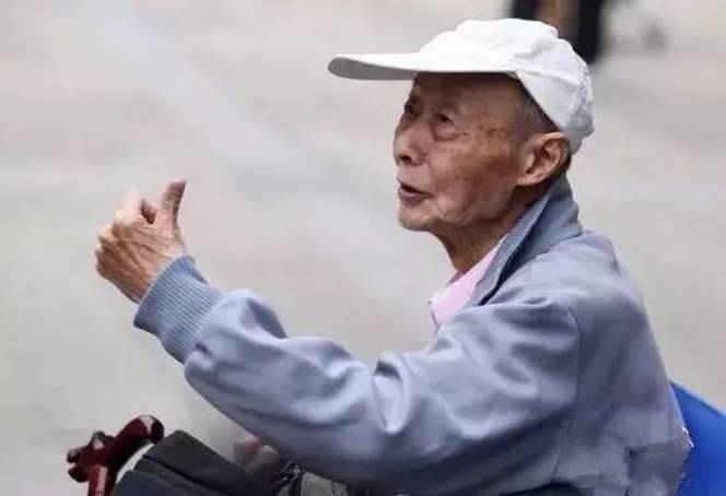 恢复高考后年龄最大的考生