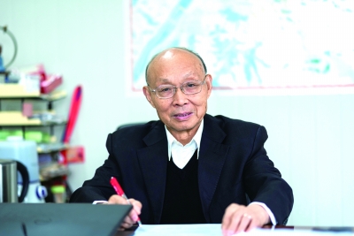 李小标：深耕工程塑料20年