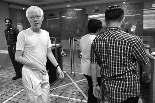 李光耀子女发公开信与李显龙决裂 责其违背父亲遗愿