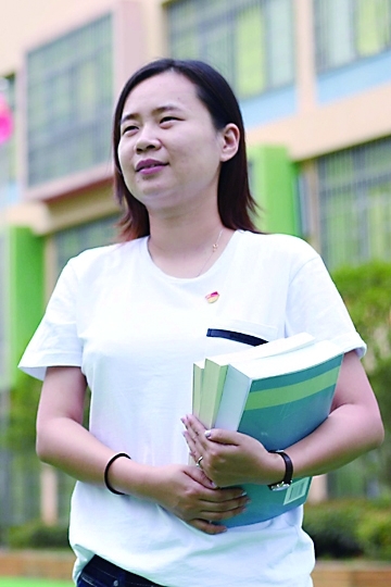 创设多彩游戏 潜心课程改革 沈洋：如乐师拨动幼儿心灵的“琴弦”