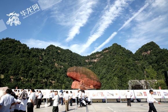 【区县联动】【江津】三年文明景区之路 江津“垃圾银行”垃圾换礼品【区县联动 列表】江津四面山设“垃圾银行”以垃圾换礼品