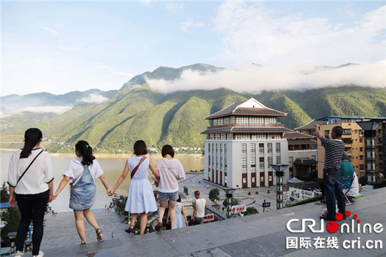 已过审【区县联动】【巫山】重庆巫山旅游县城云雾奇丽