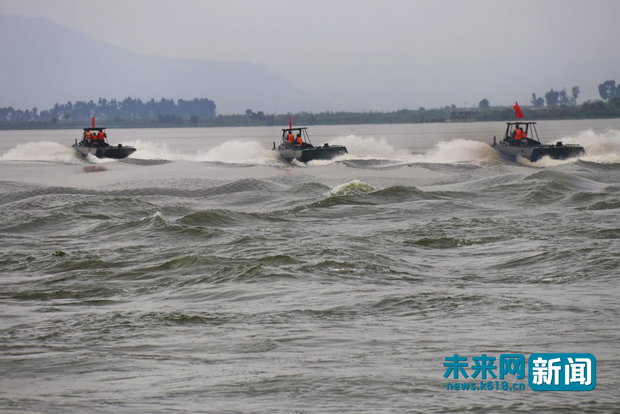 【网络媒体国防行】用生命掌舵的冲锋舟：那一天来临，我们同样视死如归