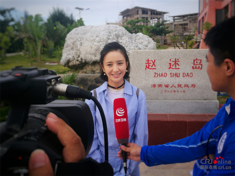 图片默认标题_fororder_佟丽娅接受采访