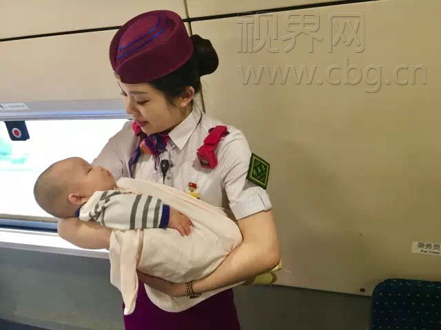 【社会民生 列表】高铁上一道美丽的风景