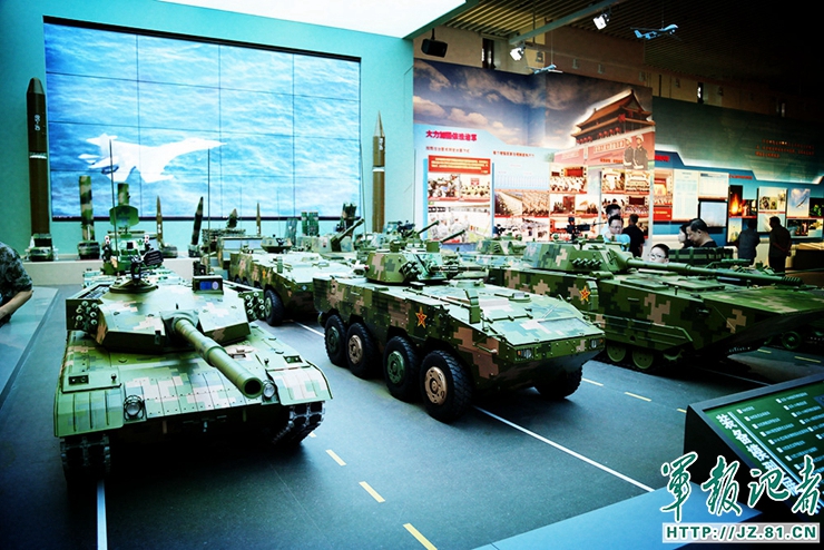 先睹为快！建军90周年展览展出的武器装备