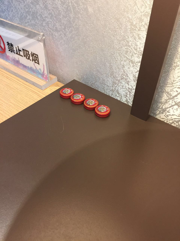 成都抢人才组合拳：本科生可落户 来应聘免费住7天