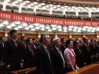 全体起立唱国歌_fororder_ne20170801032