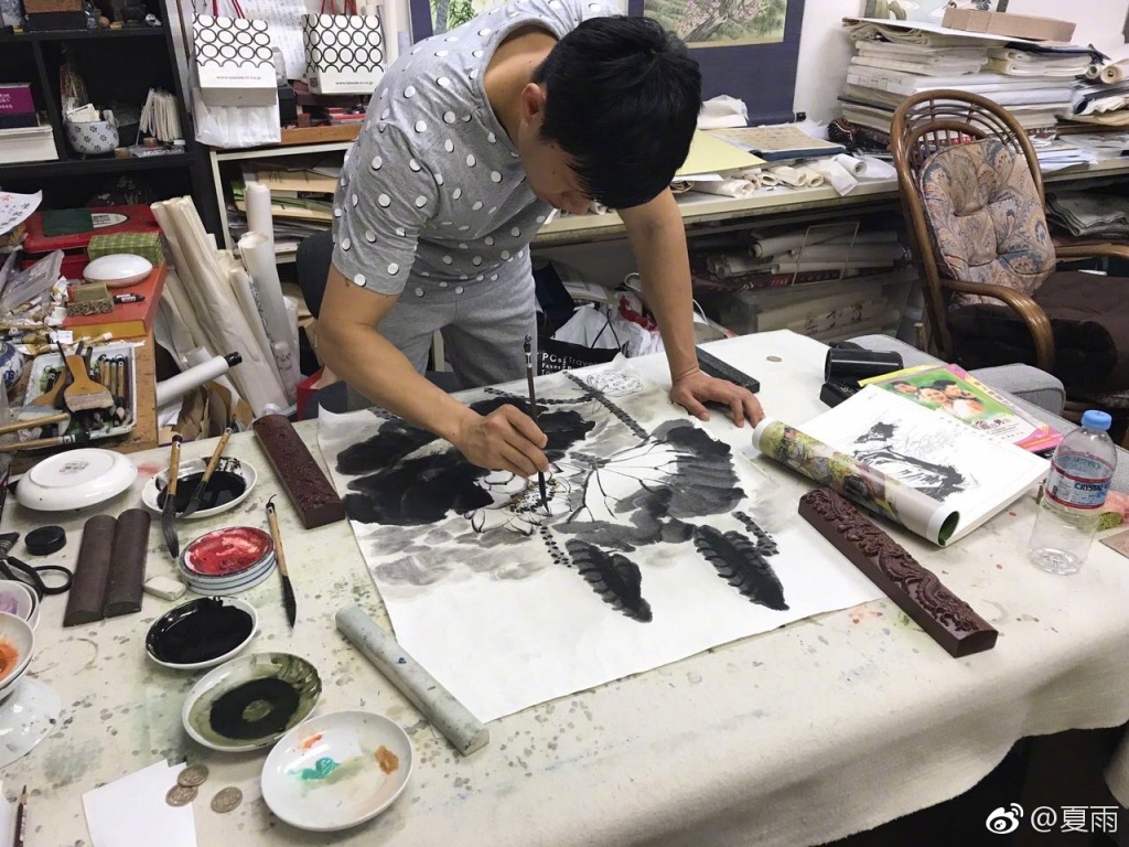 蔡依林蛋糕逼真，夏雨画工不俗，这些明星都是隐藏的大师