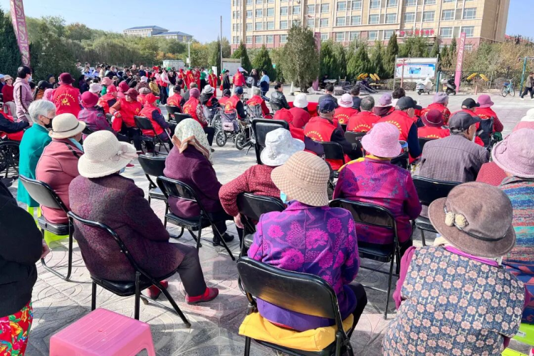 情暖重阳 相伴夕阳丨中卫爱尔眼科走进太阳城养老院 用爱与专业守护银龄视界