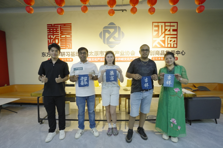在笔墨醋香与非遗里 解锁千年古城新魅力_fororder_66