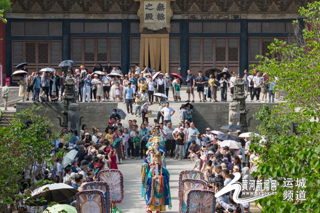 当“神仙”从壁画里走出来