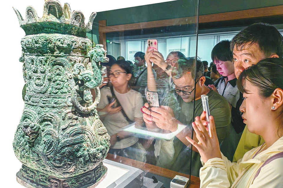 暑期文博热：众多游客走进山西博物院感受历史文化魅力_fororder_404a8e90e9f62d599e74af60a7eefbf5
