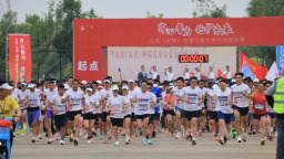 山东困境儿童关爱公益慈善跑在东营举办