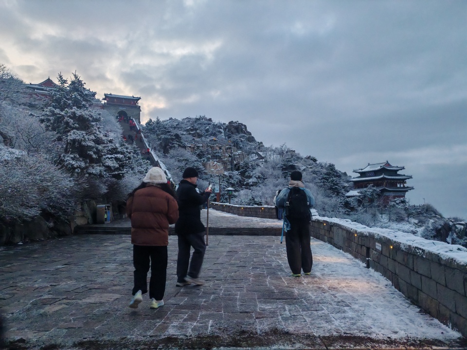 雪后泰山披银装 云海日出醉游人_fororder_【雪后泰山】18