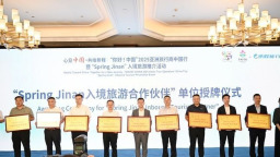 “你好！中国”“Spring Jinan”文旅推广季——济南机场为入境旅客打造便捷舒心之旅