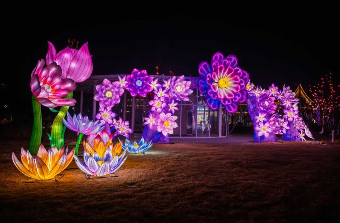 济南新春赏灯新选择，起步区鹊山生态文化区上演“大河华章·光耀鹊华”新春灯会