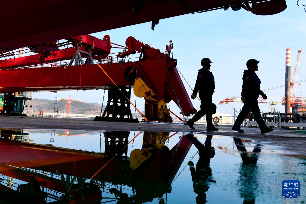 新春走基层丨山东烟台：芝罘湾畔的巡护者