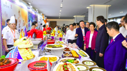 第二十六届中国美食节等三大美食盛会在青岛西海岸新区启幕