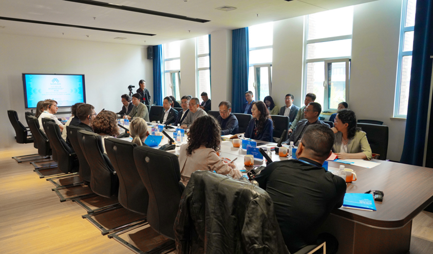 “设计上合：面向多样性的文化生产”研讨会在山东工艺美术学院产教融合青岛基地召开_fororder_青岛网信办