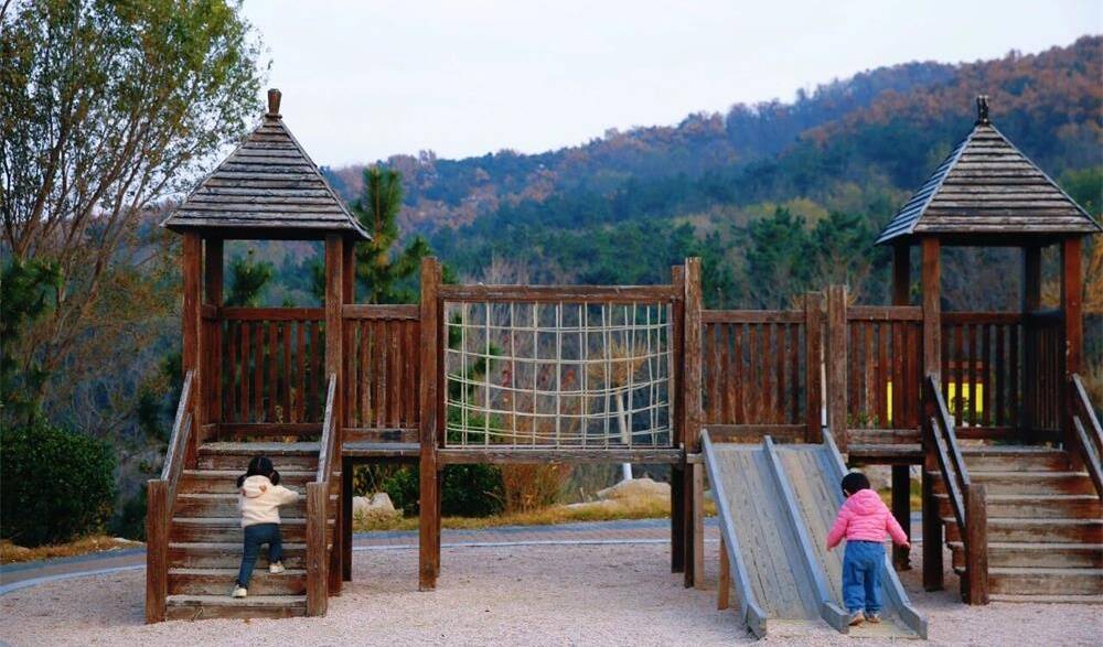 威海市环翠区:冬日“趣”看海 浪漫不打烊