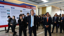 推动中韩大健康领域合作，韩国驻华大使卢载宪一行访问济南国际医学中心