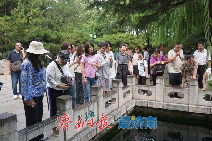 新加坡旅行商考察团到访济南 沉浸式感受泉城文旅魅力为鲁新旅游合作再添新动能