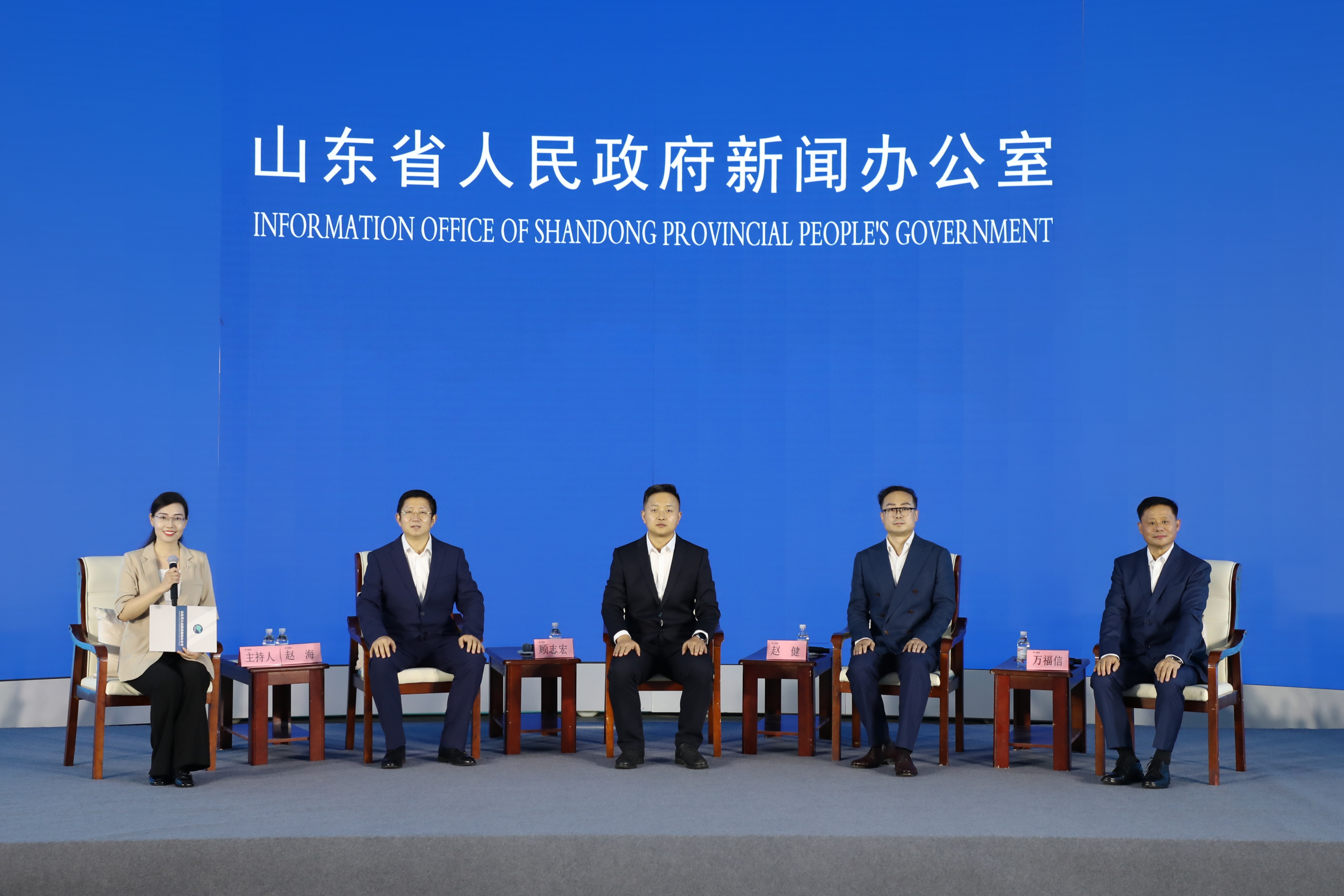 山东：以“链”聚势 赋能新能源汽车产业高质量发展_fororder_AT9A9447_副本